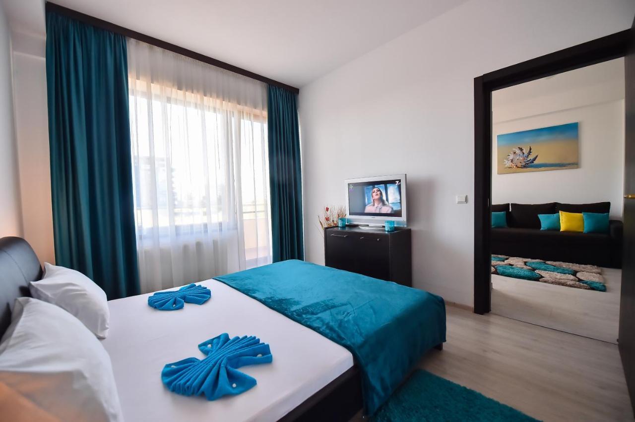 Apartment Summerland Mamaia Exterior photo